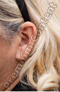 Ear texture of street references 375 0001